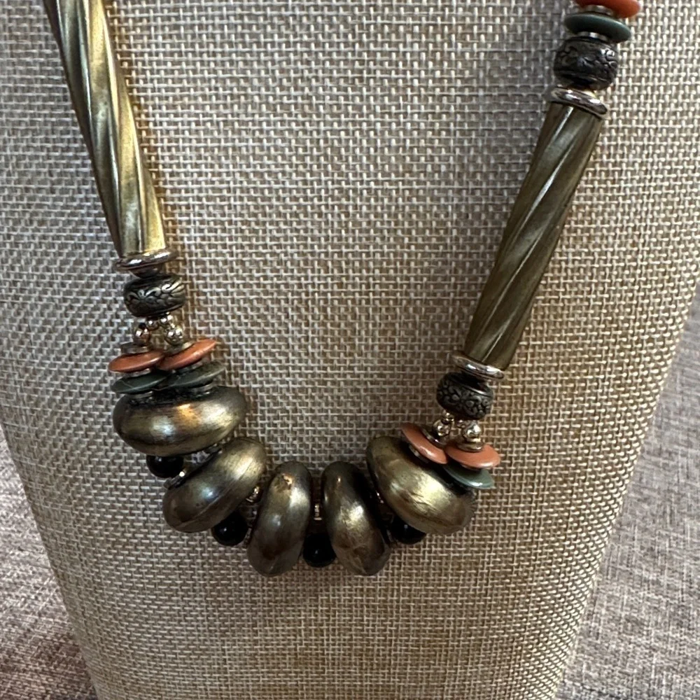 Vintage Black and Gold Statement Necklace